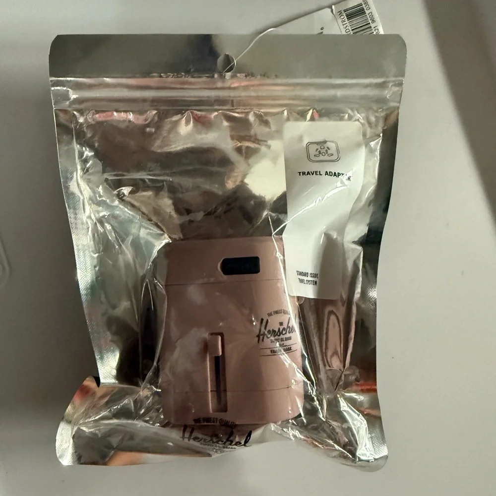 Hershel Supply Travel Universal Adapter